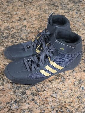 adidas Kids Black and Gold High-Top Wrestling Shoes Size 5.5Y